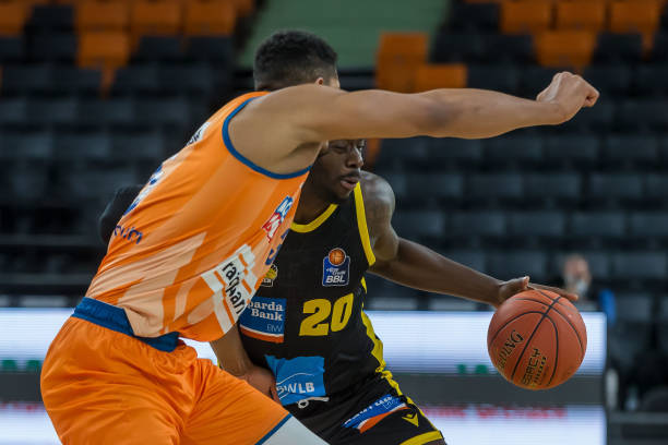 防守端同样 防守端同样