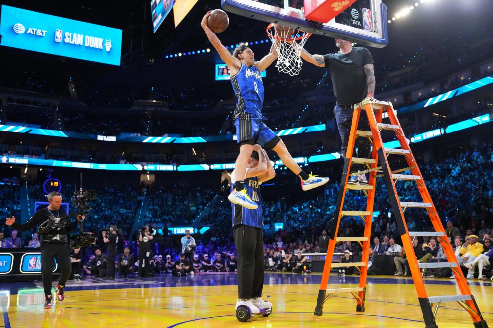 更是为有潜 更是为有潜